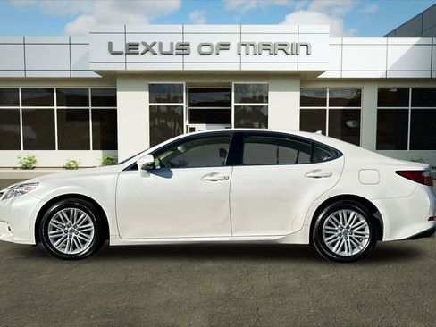 Used 2014 Lexus ES 350 w/ Premium Package image 2