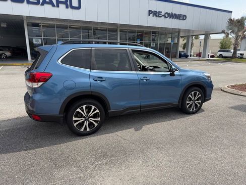 Used 2021 Subaru Forester Limited w/ Popular Package #3 AWD/4WD image 3