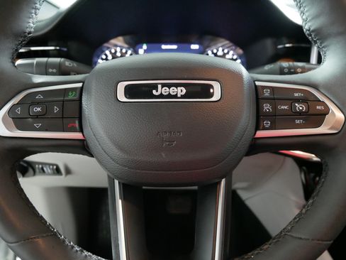 Used 2023 Jeep Compass Limited AWD/4WD image 25