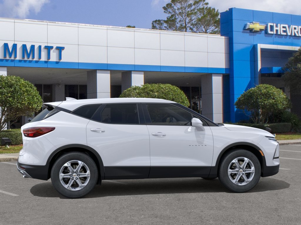 New 2026 Chevrolet Blazer LT FWD image 5