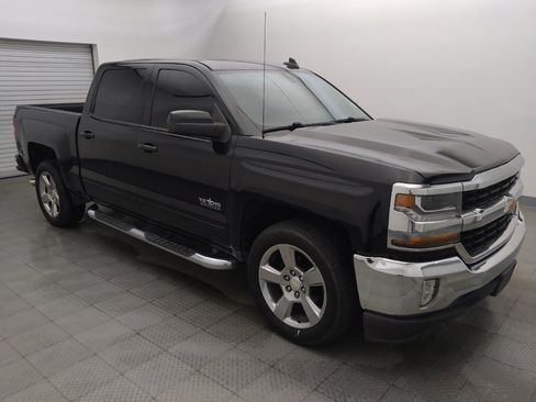 Used 2017 Chevrolet Silverado 1500 LT w/ Texas Edition RWD image 11