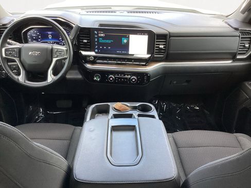 Used 2023 Chevrolet Silverado 1500 RST AWD/4WD image 4