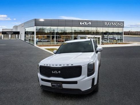 Used 2022 Kia Telluride EX w/ EX Premium Package AWD/4WD image 7