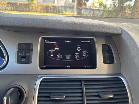 Used 2014 Audi Q7 3.0T Premium Plus w/ Premium Plus Package image 11