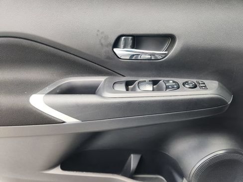 Used 2023 Nissan Kicks SV w/ Interior Electronics Package FWD image 20