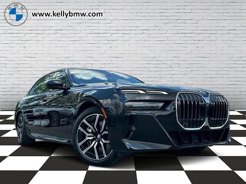 Certified 2023 BMW 760i xDrive AWD/4WD image 1