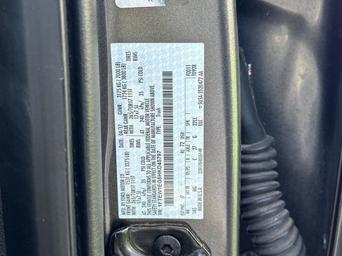 Used 2017 Ford F150 XLT image 26