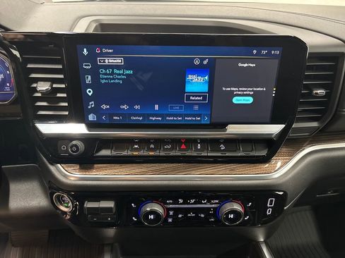 Used 2025 Chevrolet Silverado 1500 LT AWD/4WD image 18