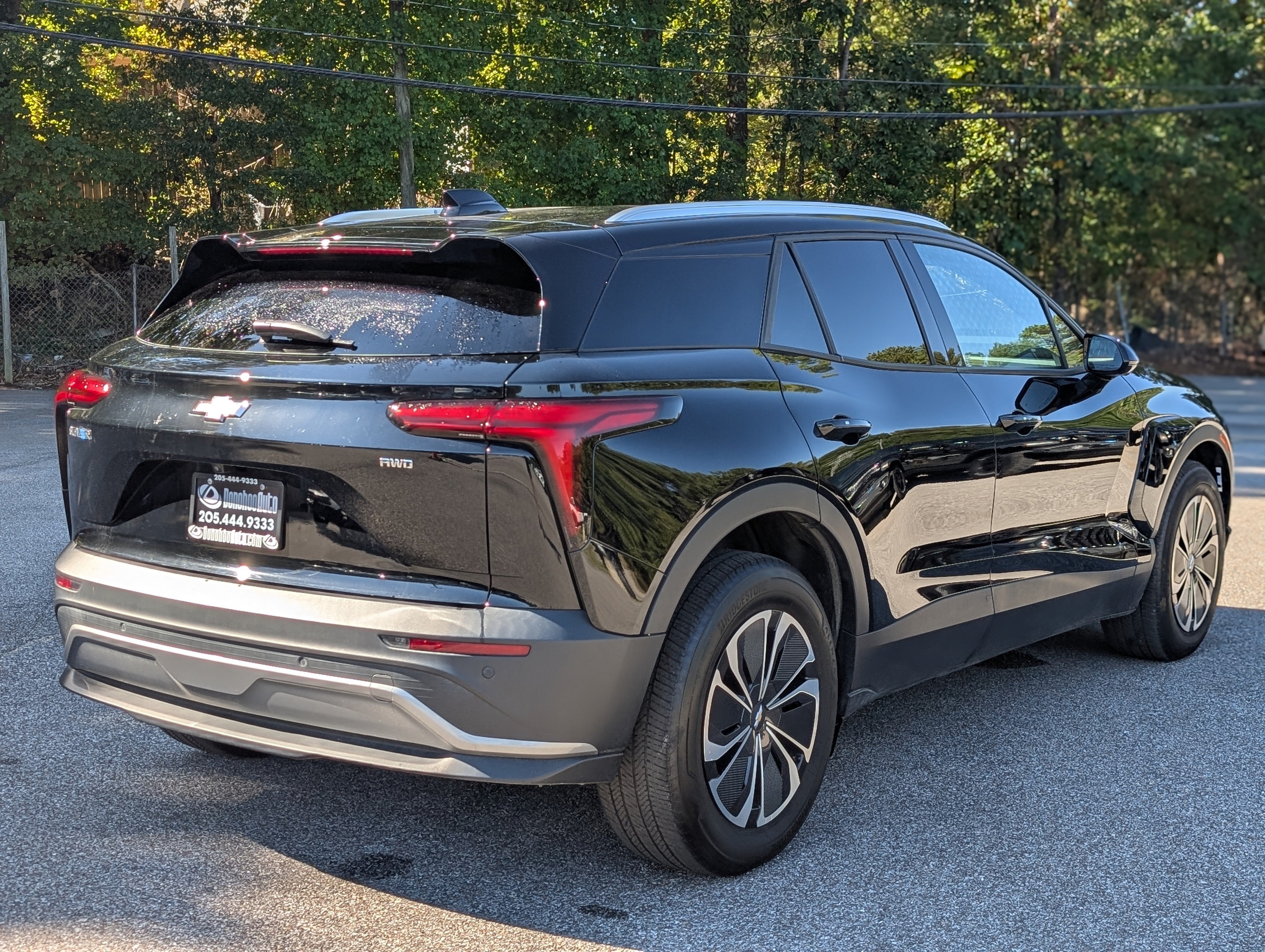 Used 2024 Chevrolet Blazer EV LT AWD/4WD image 9