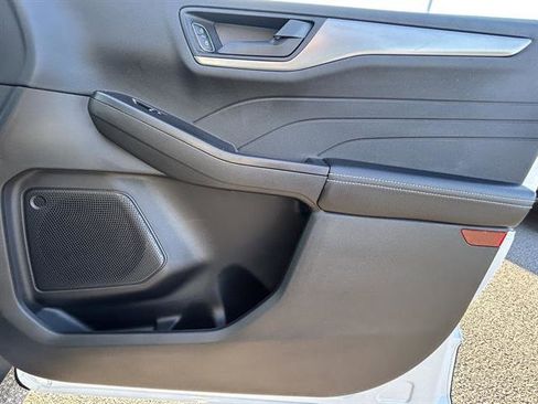 Used 2025 Ford Escape Active image 21
