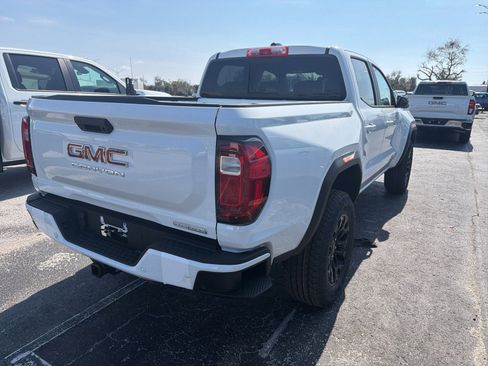 New 2026 GMC Canyon Elevation image 5