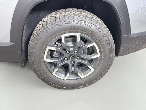 New 2027 Chevrolet Equinox ACTIV w/ Safety and Technology Package AWD/4WD image 27