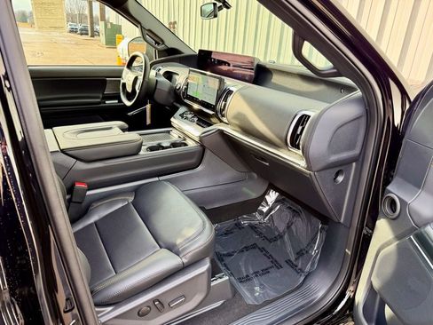New 2026 Ford Expedition Tremor AWD/4WD image 25