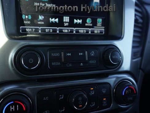 Used 2018 Chevrolet Tahoe LT image 16