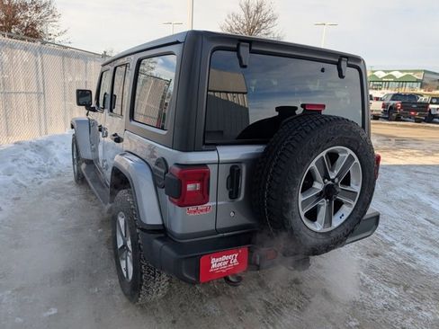 Used 2020 Jeep Wrangler Unlimited Sahara w/ Dual Top Group image 22