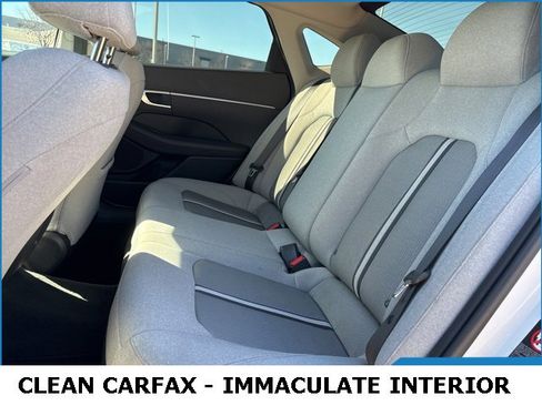 Used 2022 Hyundai Sonata SE w/ Preferred Accessory Package image 12