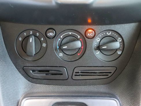 Used 2016 Ford Transit Connect XL FWD image 24