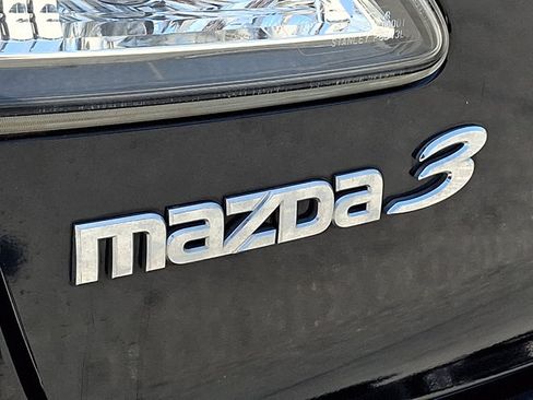 Used 2013 MAZDA MAZDA3 i SV FWD image 31