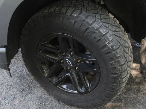 Used 2020 Chevrolet Silverado 1500 RST AWD/4WD image 18