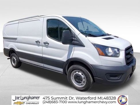 Used 2020 Ford Transit 250 Low Roof RWD image 2
