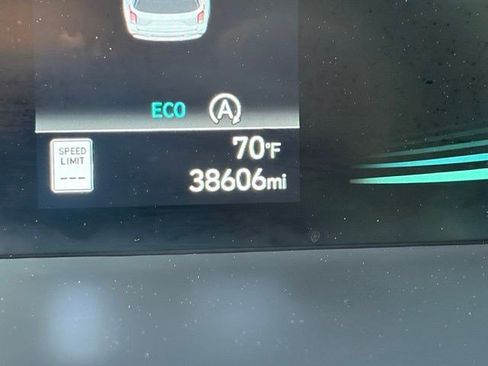 Used 2025 Hyundai Palisade SEL AWD/4WD image 15