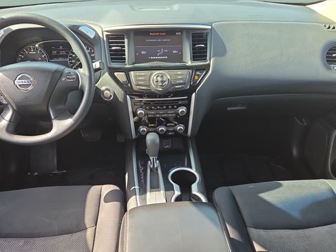 Used 2018 Nissan Pathfinder S FWD image 13