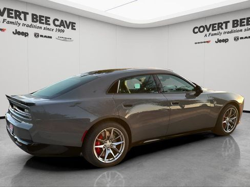 New 2026 Dodge Charger R/T Scat Pack image 9