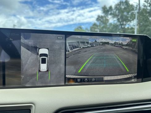 New 2025 Nissan Armada Platinum Reserve image 5