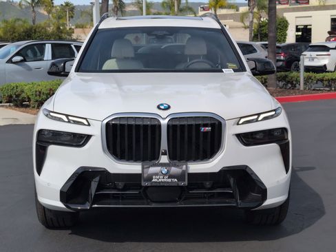 New 2026 BMW X7 M60i AWD/4WD image 3