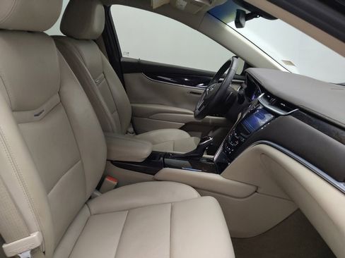 Used 2017 Cadillac XTS Luxury image 21