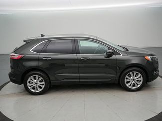 Certified 2022 Ford Edge Titanium video 3