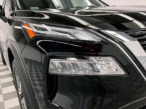 Used 2023 Nissan Rogue Platinum w/ Platinum Premium Package image 32