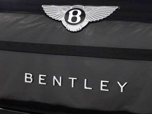 Used 2021 Bentley Flying Spur V8 image 9