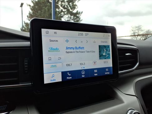 Certified 2023 Ford Explorer XLT w/ Equipment Group 202A image 21