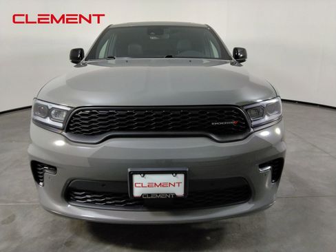Used 2025 Dodge Durango GT AWD/4WD image 2