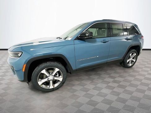 New 2026 Jeep Grand Cherokee Limited AWD/4WD image 21