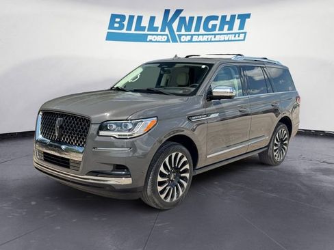 Used 2024 Lincoln Navigator Black Label AWD/4WD image 1