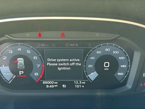Used 2020 Audi Q3 2.0T Premium Plus w/ Premium Plus Package AWD/4WD image 10