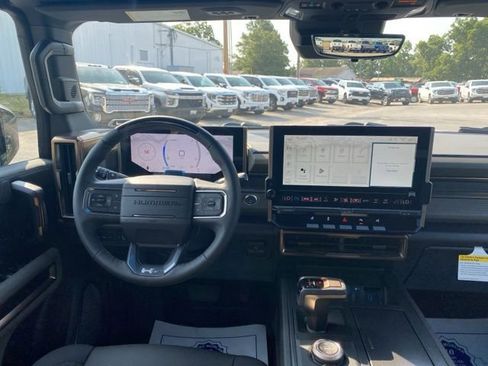 New 2025 GMC Hummer EV 3X AWD/4WD image 14