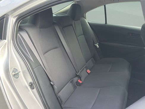 Used 2024 Toyota Corolla LE image 12