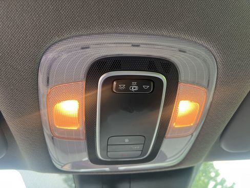 Used 2022 Hyundai Elantra SEL FWD image 18