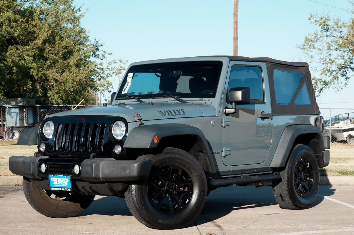 Used 2015 Jeep Wrangler Sport AWD/4WD image 2