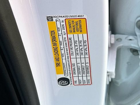 Used 2025 Chevrolet Silverado 1500 W/T RWD image 29
