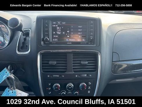Used 2018 Dodge Grand Caravan SE w/ UConnect Hands-Free Group FWD image 20