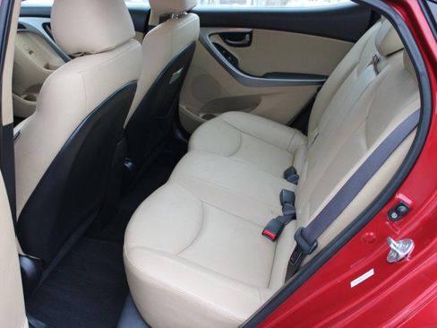 Used 2012 Hyundai Elantra Limited image 10