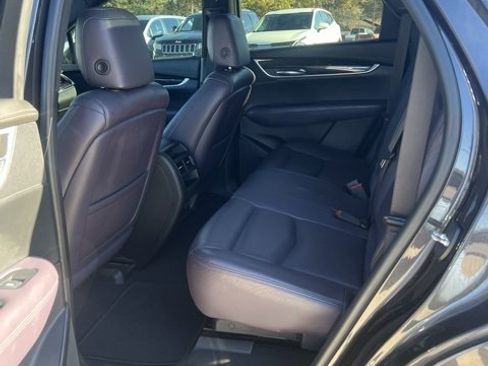 Used 2017 Cadillac XT5 Premium Luxury w/ Driver Assist Package image 21