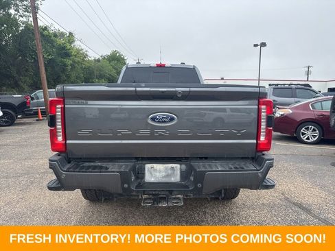Used 2023 Ford F350 Lariat w/ Lariat Ultimate Package AWD/4WD image 3