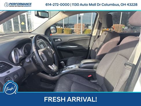 Used 2013 Dodge Journey SXT image 11