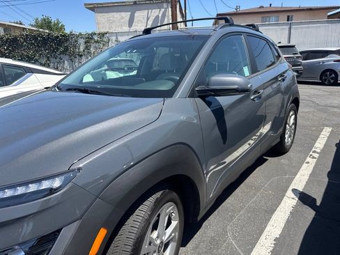 Used 2023 Hyundai Kona SEL FWD image 2