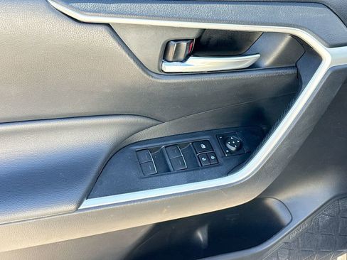 Used 2023 Toyota RAV4 XLE FWD image 20